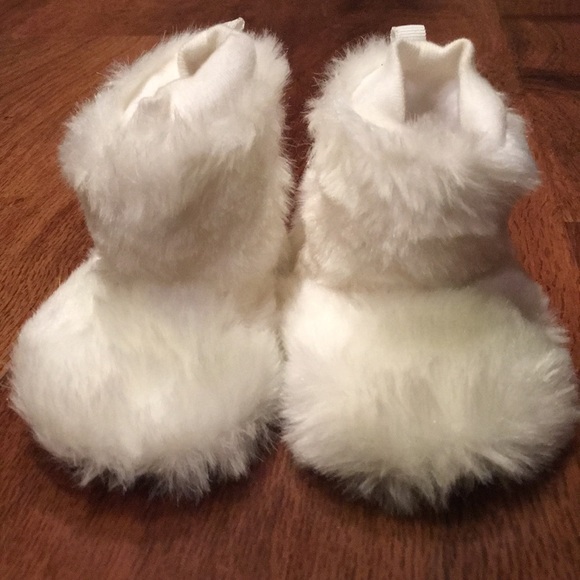 Old Navy booties - Picture 1 of 5